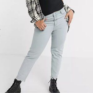Missguided Plus Highwaisted Mom Jeans w/ Raw Hem (US 16)